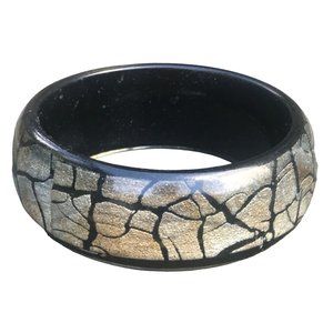 Chunky Lucite Bangle Bracelet with Encased Gold and Silver Foil Crackle Pattern